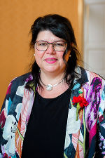Dritte Landtagspräsidentin Helga Ahrer - Portraitfoto
